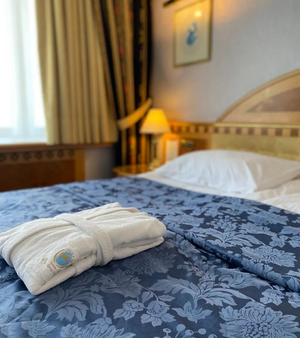 Natsionalny Hotel Kyiv