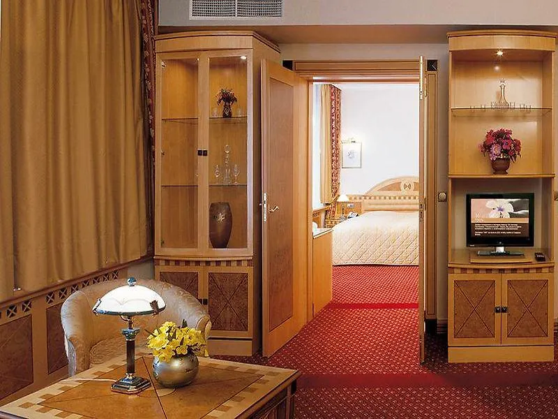 Natsionalny Hotel Kyiv