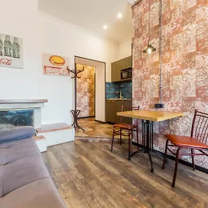 Dayflat Maidan Area Апартаменты