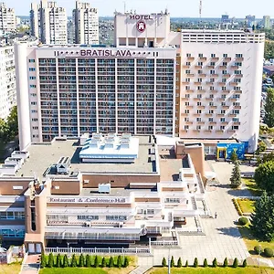 Hotel Bratislava, Kiew