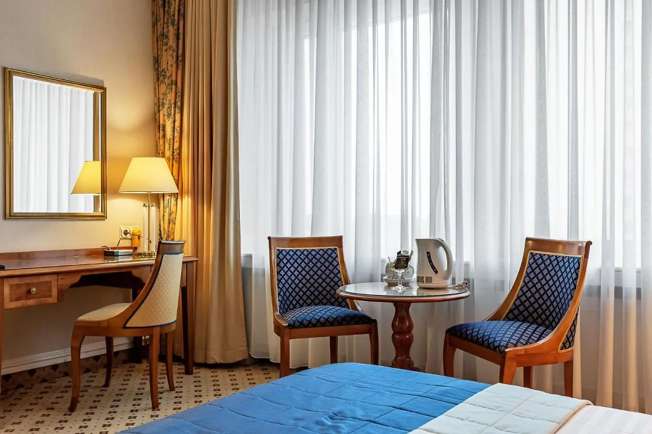 Natsionalny Hotel Kyiv