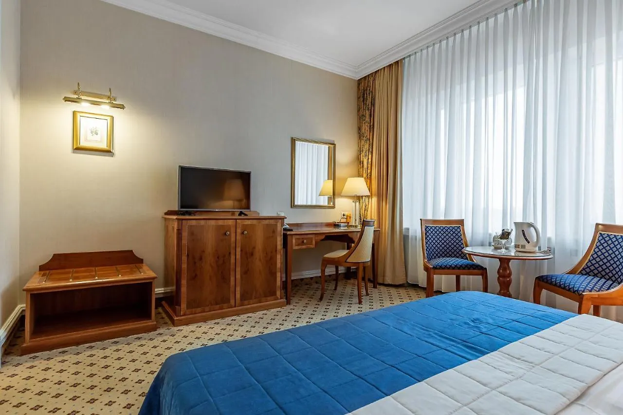 Natsionalny Hotel Kyiv