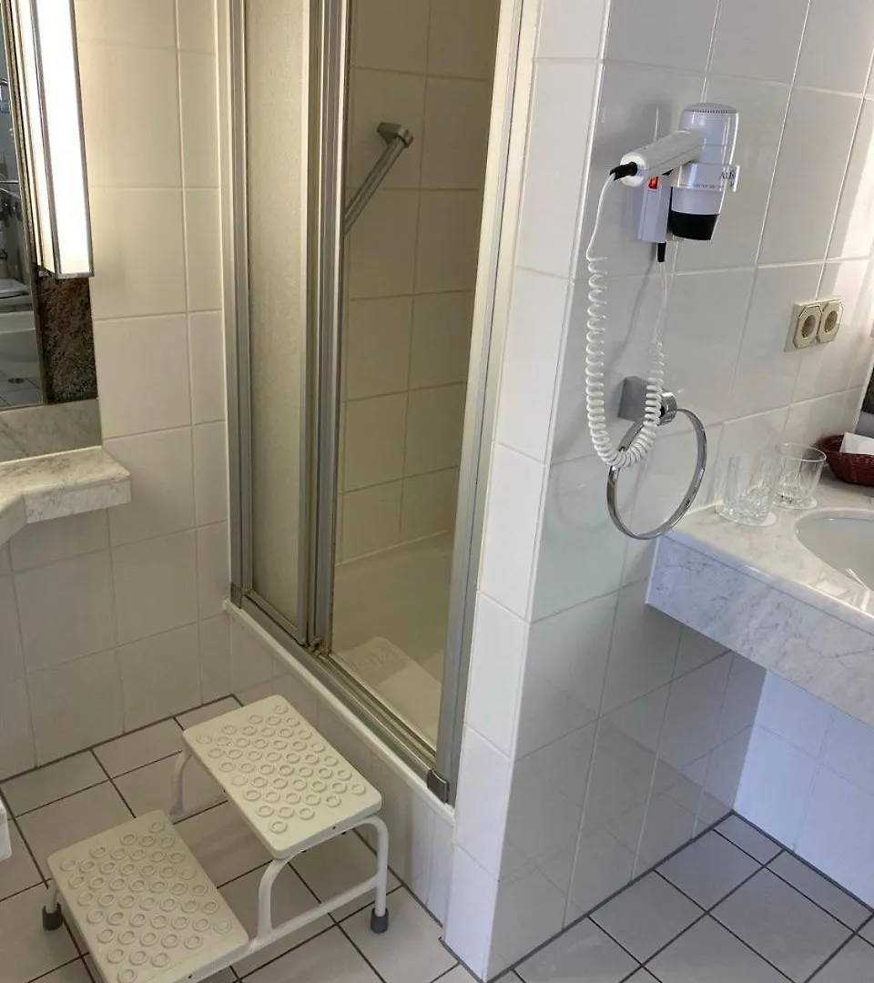 ****  Natsionalny Hotel Kyiv Ukraine
