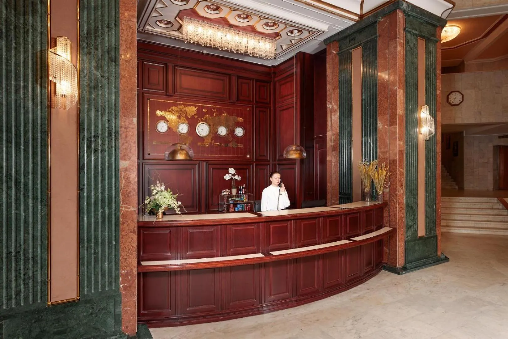 Natsionalny Hotel Kiew 4*,  Ukraine