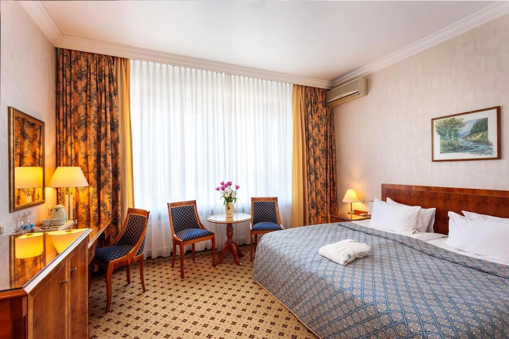 Natsionalny Hotel Kyiv