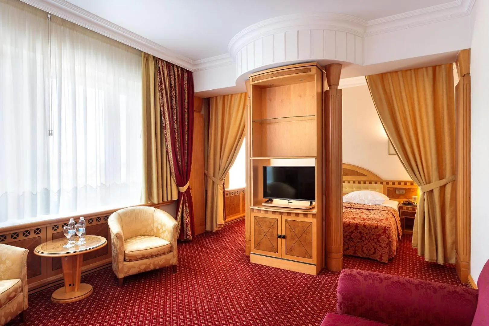 Natsionalny Hotel Kyiv