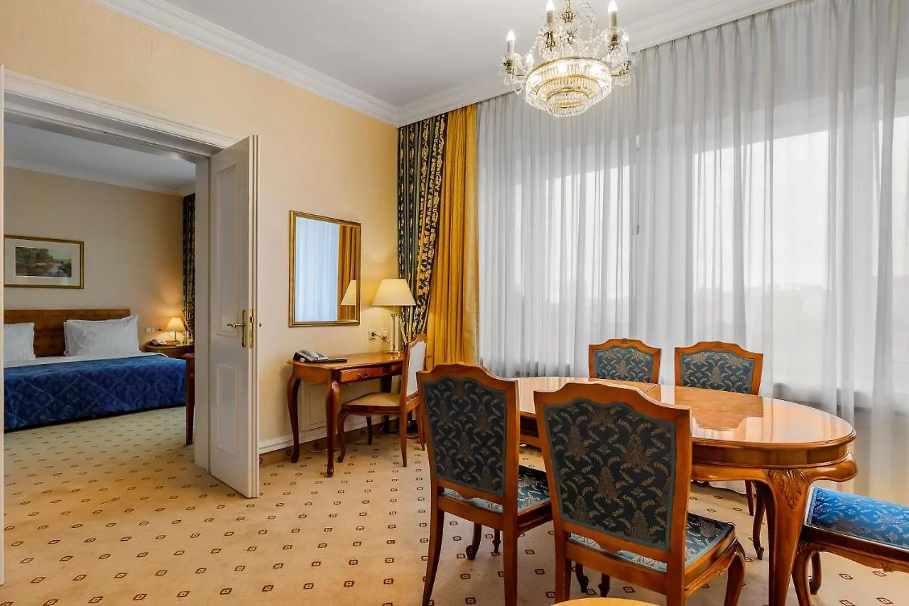Natsionalny Hotel Kyiv
